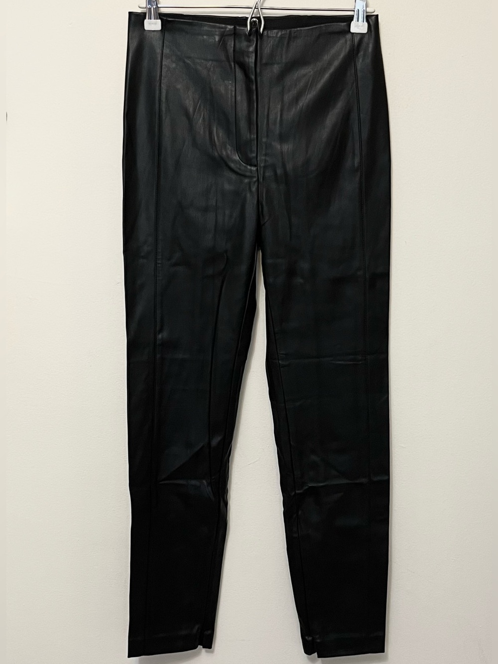 Ann Taylor • 2 • Black Vegan Leather Skinny Cigarette Pant Zip Ankle